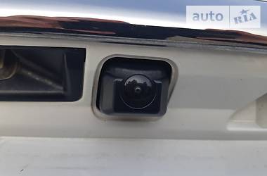 Мінівен Toyota Alphard 2009 в 