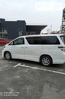 Минивэн Toyota Alphard 2011 в Тернополе