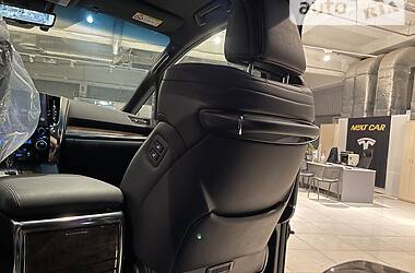 Мінівен Toyota Alphard 2021 в 