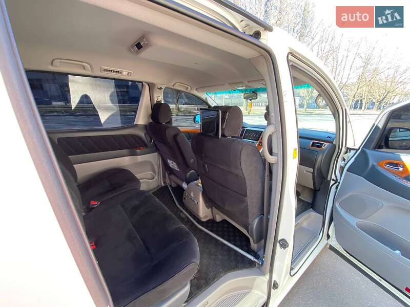 Минивэн Toyota Alphard 2008 в Харькове