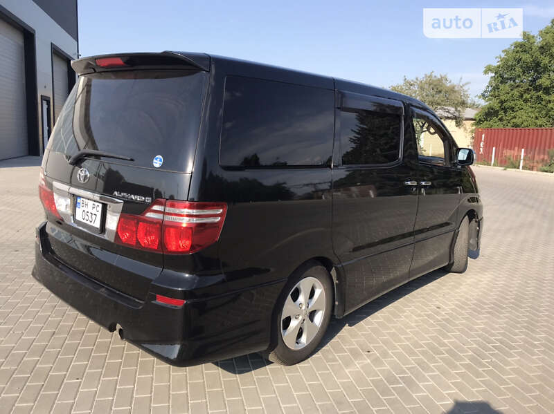 Минивэн Toyota Alphard 2007 в Бершади