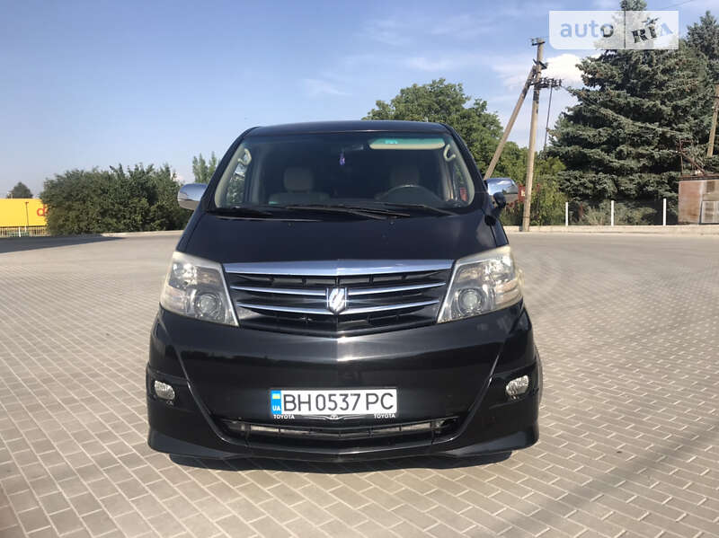 Минивэн Toyota Alphard 2007 в Бершади