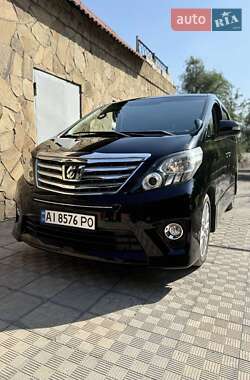 Минивэн Toyota Alphard 2012 в 