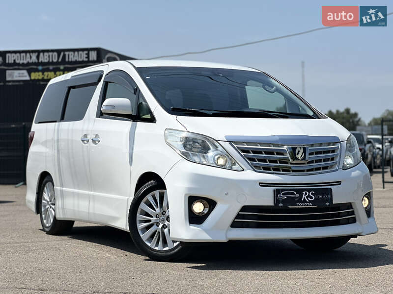 Toyota Alphard 2014