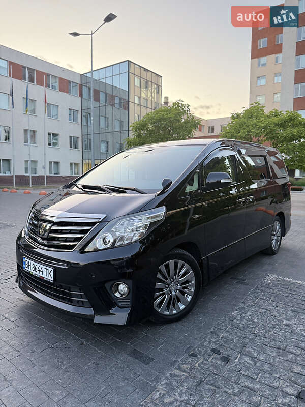 Мінівен Toyota Alphard 2014 в Одесі
