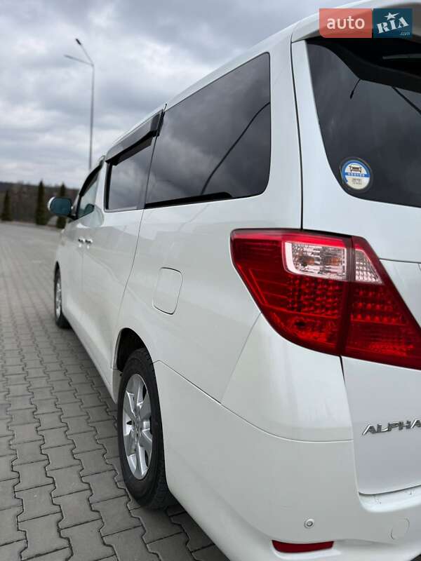 Мінівен Toyota Alphard 2010 в Вінниці