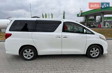 Мінівен Toyota Alphard 2010 в 