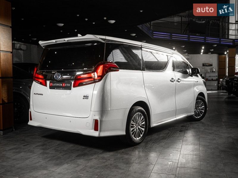 Минивэн Toyota Alphard 2020 в Одессе