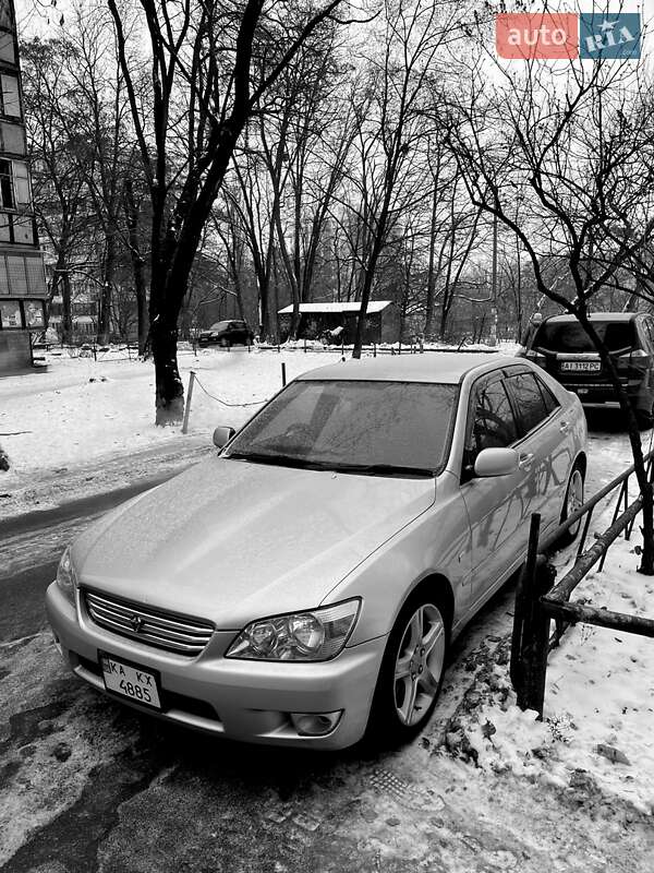 Седан Toyota Altezza 1999 в Киеве фото 16 Седан Toyota Altezza 1999 в Киеве