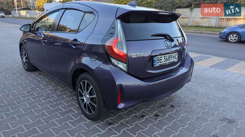 Хетчбек Toyota Aqua 2017 в Одесі