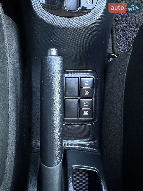 Хэтчбек Toyota Aqua 2019 в Киеве