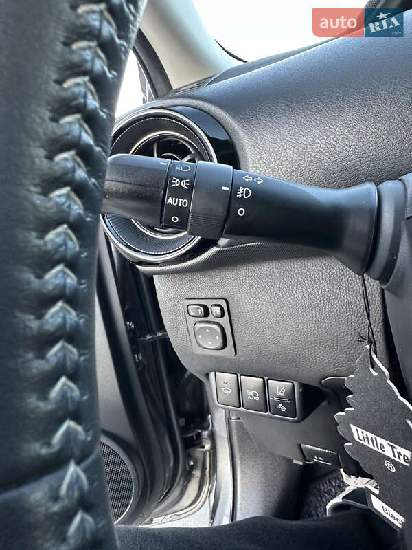 Хэтчбек Toyota Aqua 2019 в Киеве