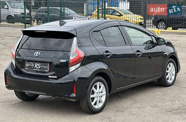 Хэтчбек Toyota Aqua 2019 в 