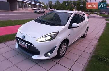 Хетчбек Toyota Aqua 2018 в Києві