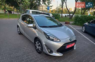 Хетчбек Toyota Aqua 2019 в Києві