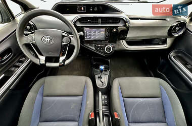 Хетчбек Toyota Aqua 2018 в 