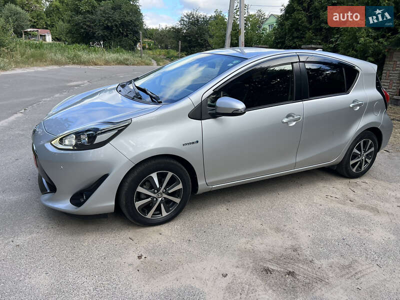 Хетчбек Toyota Aqua 2018 в Василькові