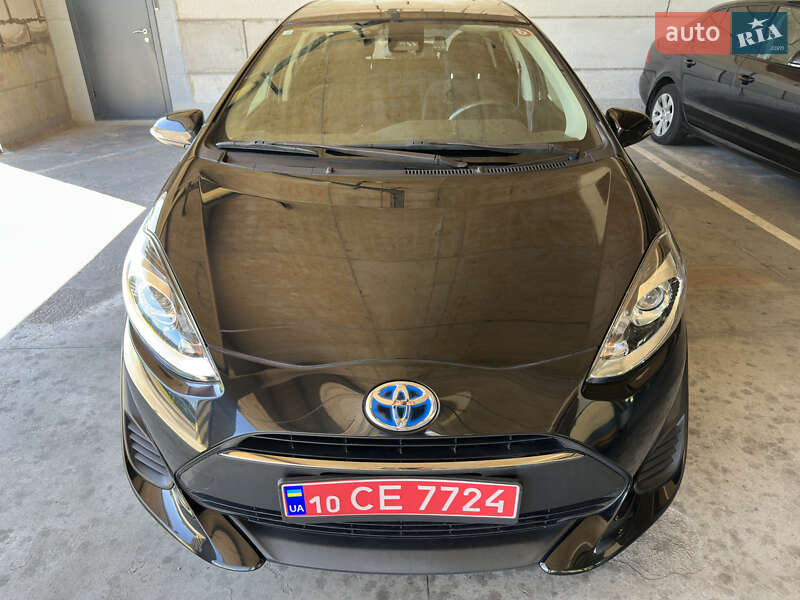 Хетчбек Toyota Aqua 2018 в Києві