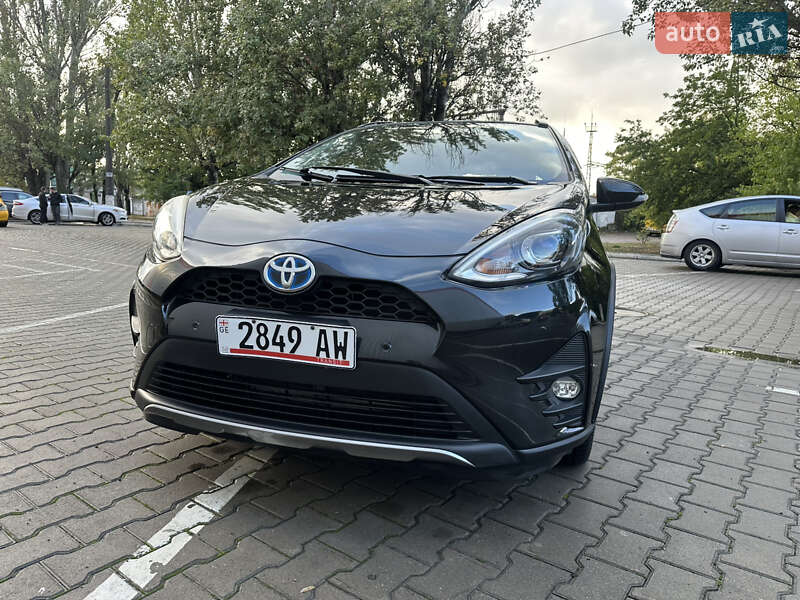 Хэтчбек Toyota Aqua 2019 в Одессе