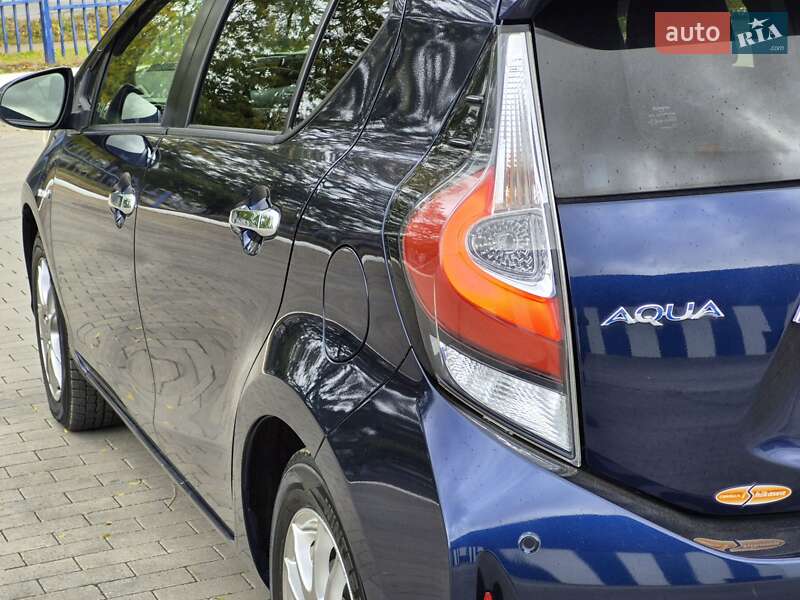 Хетчбек Toyota Aqua 2018 в Одесі