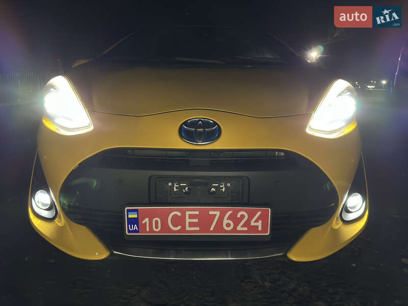 Хетчбек Toyota Aqua 2020 в Києві