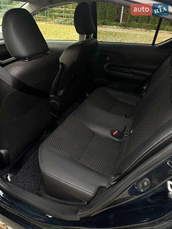 Хэтчбек Toyota Aqua 2019 в Харькове фото 14 Хэтчбек Toyota Aqua 2019 в Харькове