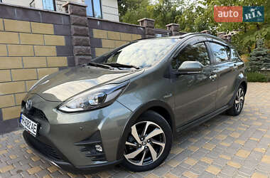 Хетчбек Toyota Aqua 2020 в 