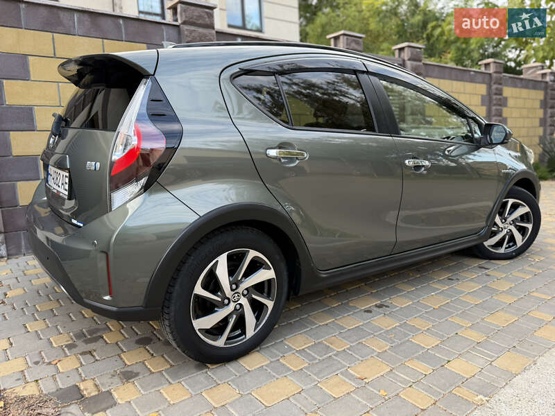 Хэтчбек Toyota Aqua 2020 в Одессе фото 59 Хэтчбек Toyota Aqua 2020 в Одессе