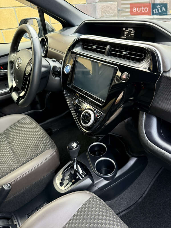 Хэтчбек Toyota Aqua 2020 в Одессе фото 84 Хэтчбек Toyota Aqua 2020 в Одессе