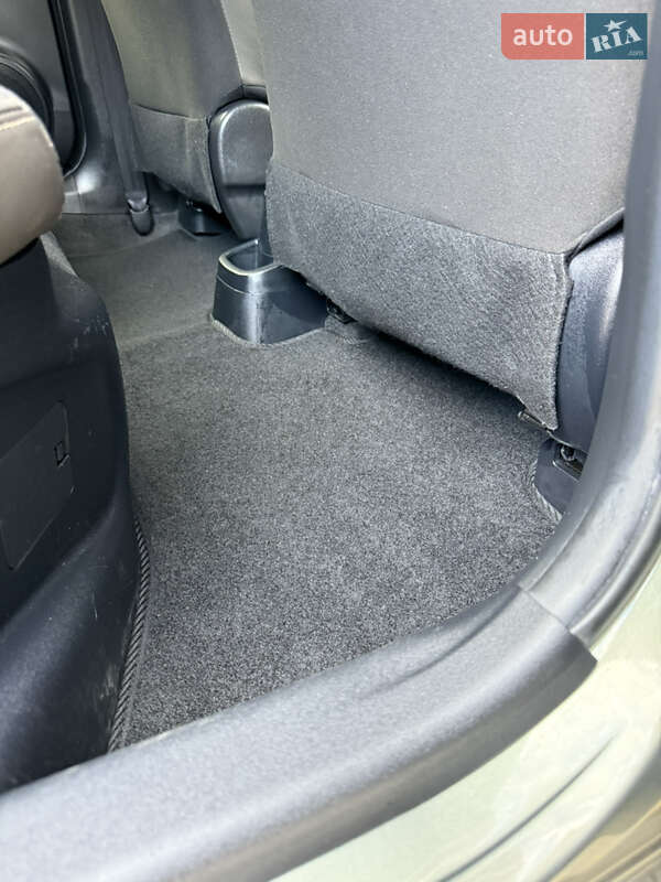 Хэтчбек Toyota Aqua 2020 в Одессе фото 96 Хэтчбек Toyota Aqua 2020 в Одессе