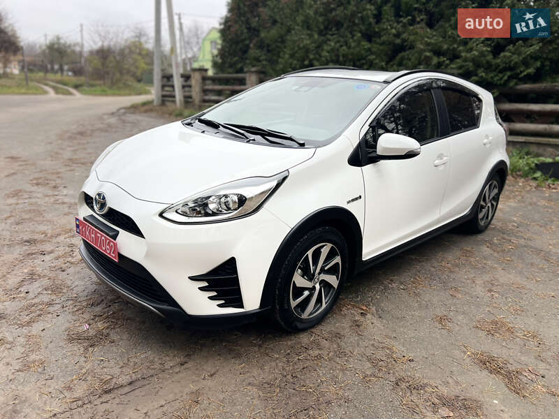 Хэтчбек Toyota Aqua 2018 в Василькове