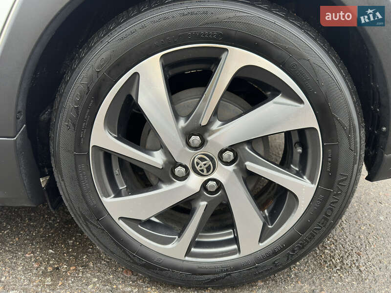 Хэтчбек Toyota Aqua 2020 в Киеве фото 19 Хэтчбек Toyota Aqua 2020 в Киеве