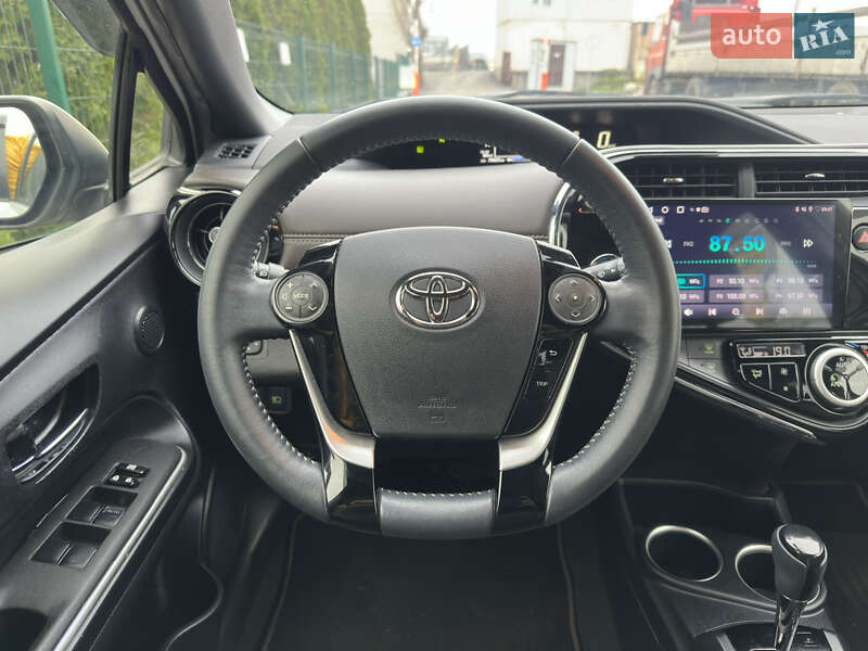 Хэтчбек Toyota Aqua 2020 в Киеве фото 30 Хэтчбек Toyota Aqua 2020 в Киеве