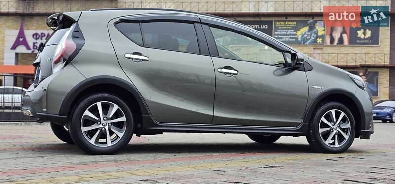 Хэтчбек Toyota Aqua 2019 в Харькове фото 26 Хэтчбек Toyota Aqua 2019 в Харькове