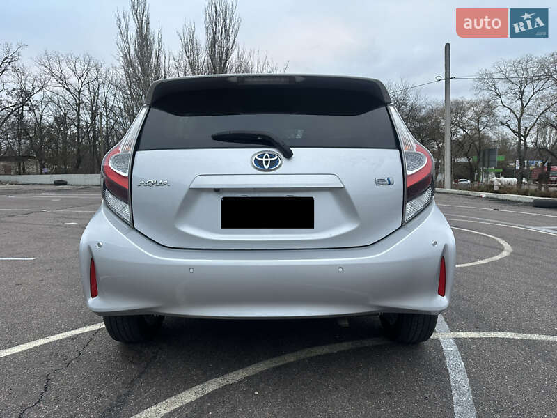 Хэтчбек Toyota Aqua 2020 в Киеве