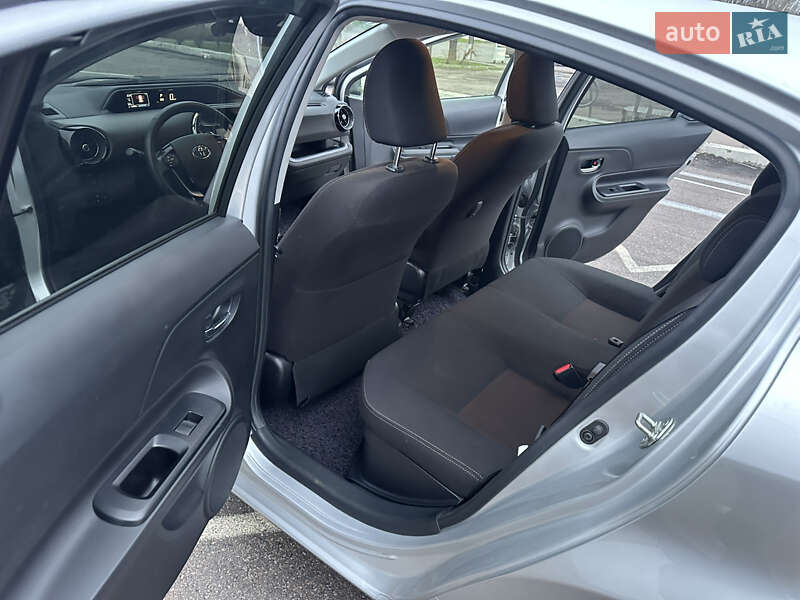 Хэтчбек Toyota Aqua 2020 в Киеве