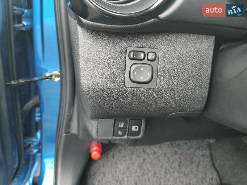 Хетчбек Toyota Aqua 2020 в Києві