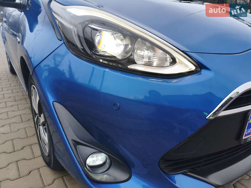 Хетчбек Toyota Aqua 2020 в Києві