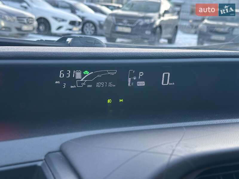 Хетчбек Toyota Aqua 2015 в Києві