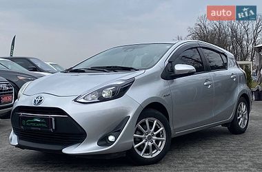 Хетчбек Toyota Aqua 2017 в Києві