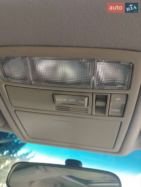 Седан Toyota Aurion 2011 в Хмельницькому