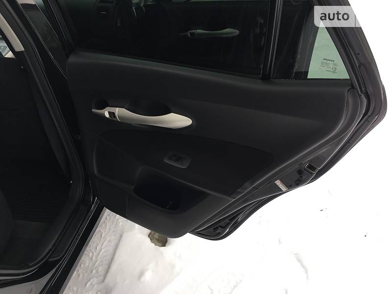 Хэтчбек Toyota Auris 2009 в Ивано-Франковске