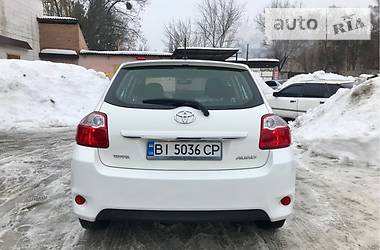 Хэтчбек Toyota Auris 2010 в Киеве