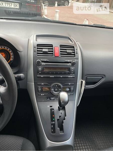 Хетчбек Toyota Auris 2012 в Харкові