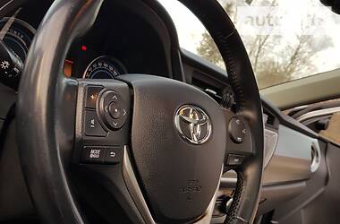 Универсал Toyota Auris 2014 в Дрогобыче