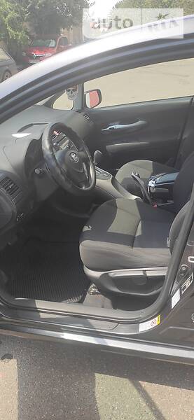 Хетчбек Toyota Auris 2007 в Білій Церкві