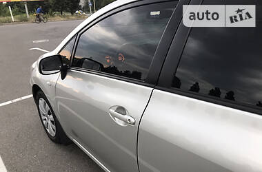 Хетчбек Toyota Auris 2007 в 