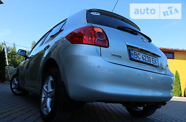 Хэтчбек Toyota Auris 2009 в Трускавце