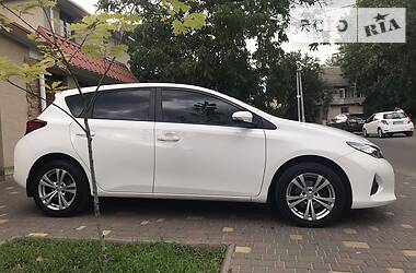 Хэтчбек Toyota Auris 2013 в Одессе