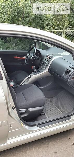 Хетчбек Toyota Auris 2007 в Рівному фото 12 Хетчбек Toyota Auris 2007 в Рівному